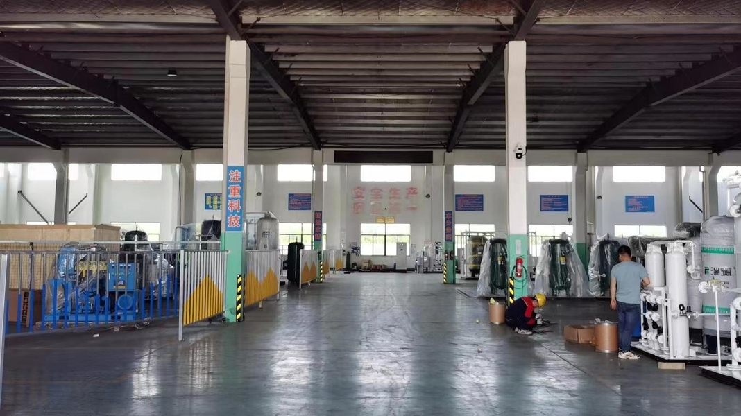 Jiangsu Luoming Purification Technology Co., Ltd. üreticinin üretim hattı